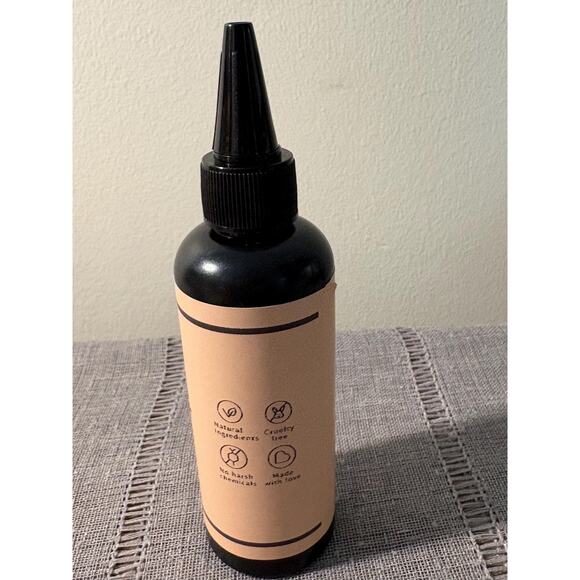 Exfolia Essence and Valor Castor Oil Hair Blend - Picture 3 of 8